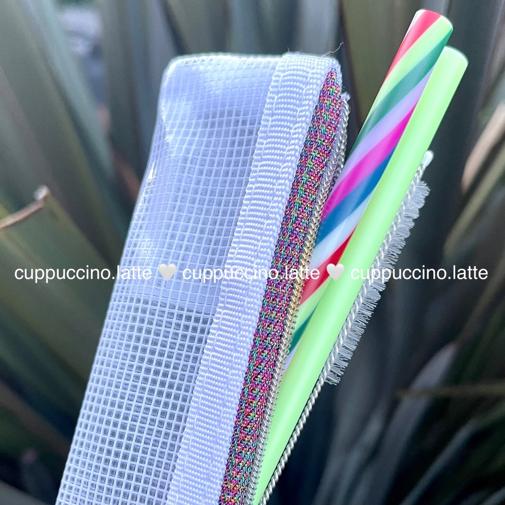 🌈NEW🎄Starbucks 2021 Holiday Winter 3 PC Venti Straws in White Zipper Pouch